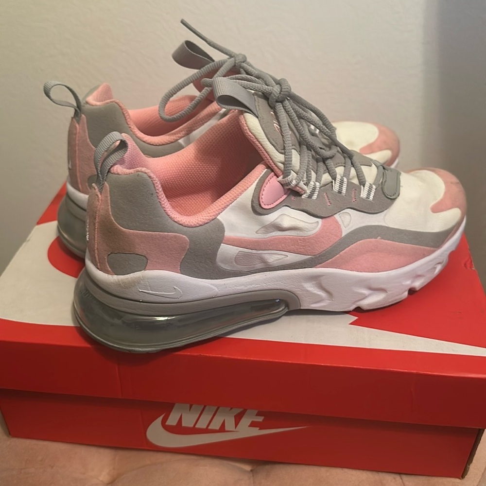 White/pink n grey Nike air max 270 react - Picture 5 of 6
